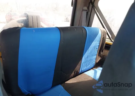 2000 Jeep Wrangler Se z USA, uszkodzony, nr VIN 1J4FA29P1YP787198